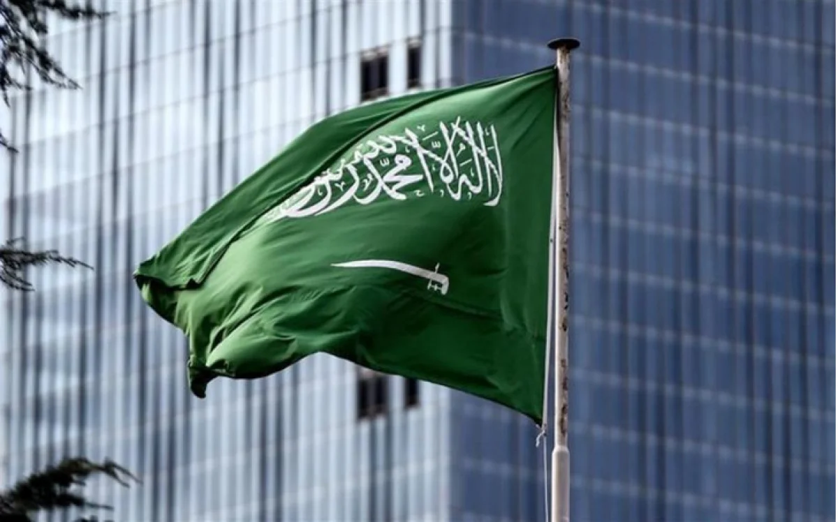 السعودية تعلن بشكل رسمي عن اقامة مقابل 500 ريال لمدة محددة قابلة للتمديد تسمح لحاملها التنقل في كل مناطق المملكة بحرية