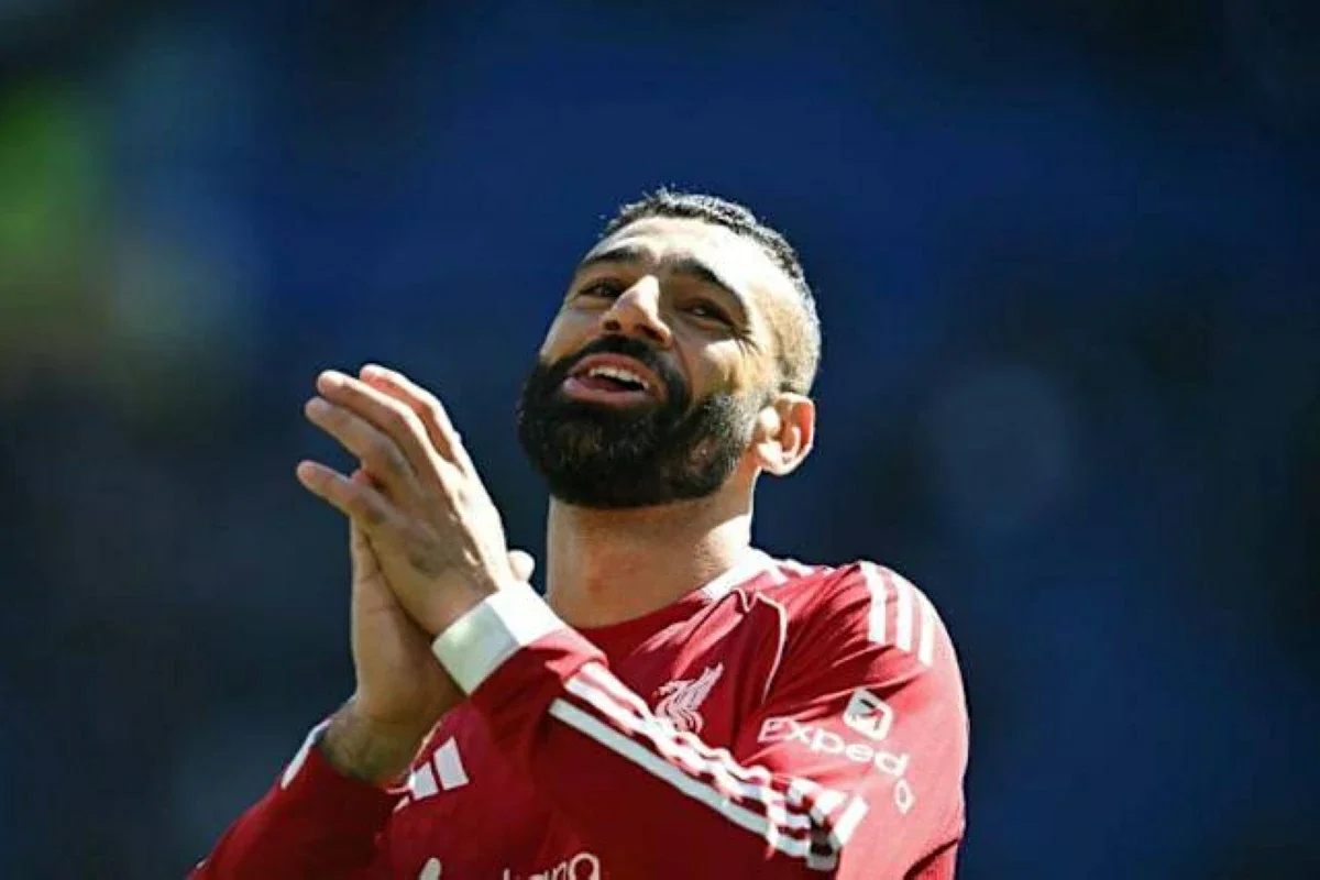 عاجل: محمد صلاح يفاجئ الوسط الرياضي بقرار جديد حول الانتقال للدوري السعودي