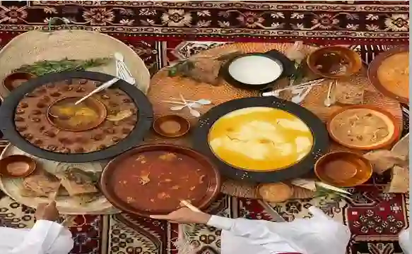 وجبات طعام اشتهرت في العالم لكن لن تجدها إلا في السعودية 