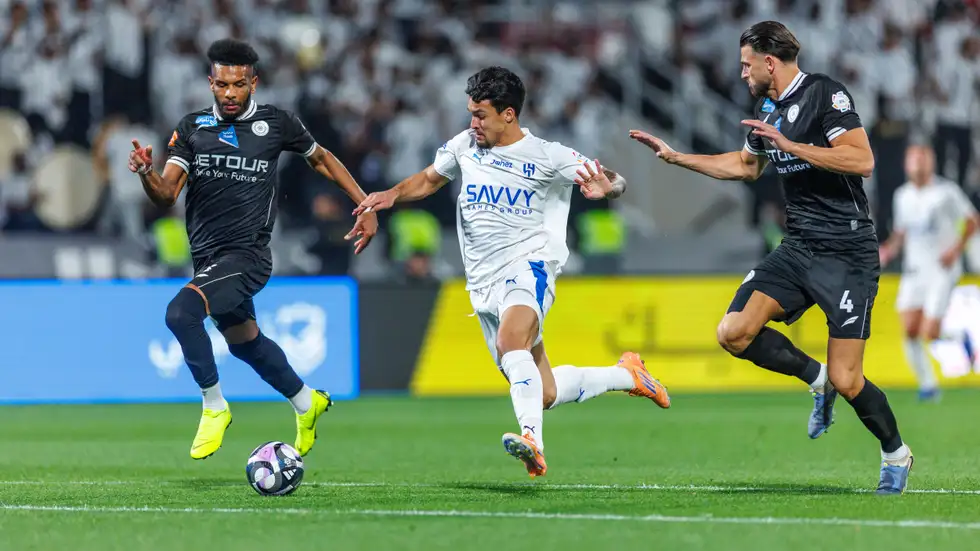 عاجل.. الدعيع يكشف المستور عن الفضيحة التي سببت رحيل البليهي عن الهلال 