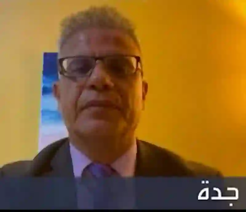 هل التسمم الوشيقي الذي انتشر في الرياض بسبب هذا المطعم يسبب الشلل الكامل؟