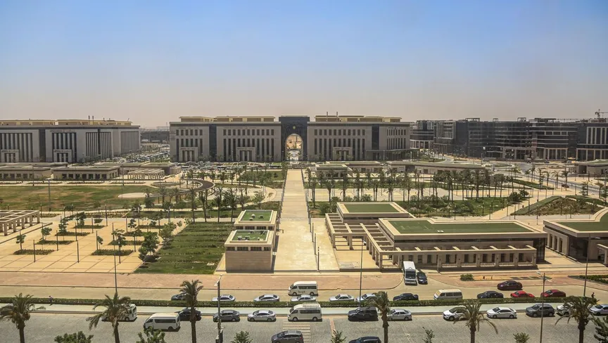 عاجل.. السعودية ومصر تتفقان على فتح مسار جوي جديد ينهي الزحام على خط القاهرة  - جدة