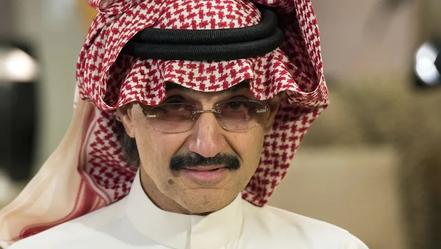 تقارير اقتصادية: الوليد بن طلال يبيع شركة يملكها للمملكة القابضة برقم فلكي ويحقق ارباح خيالية بكلتا يديه 