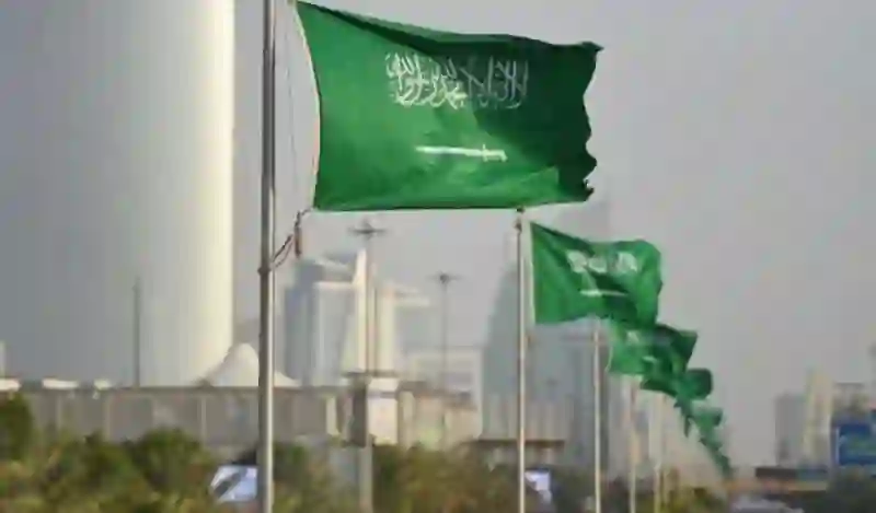 ولي العهد يصدر أوامر رسمية باعفاء المقيمين من هذه الجنسيات من رسوم الاقامة والمقابل المالي 