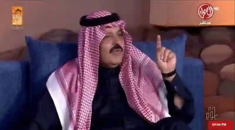 فيديو أمير حائل متخفي في سوق شعبي وما سمعه عن رأي الناس أصابه بالصدمة 