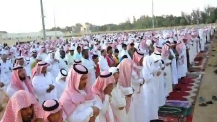 مواقيت صلاة الفجر وصلاة عيد الفطر 1445 في الرياض وجدة ومكة والمدينة والدمام وتبوك وجازان ونجران وأبها