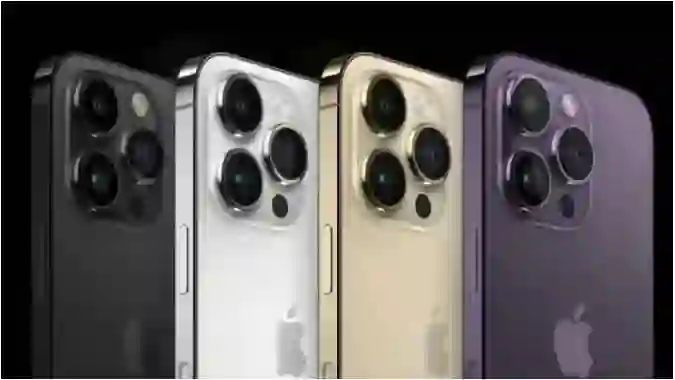 في عروض نهاية العام سعر جوالات آيفون iPhone 15 Pro Max في جرير وإكسترا وأمازون ونون السعودية في شهر ديسمبر 2024
