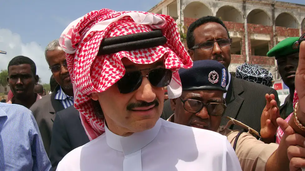 عاجل.. الوليد بن طلال ينشر معلومة تصيب رونالدو بالجنون والسر في اللون الازرق