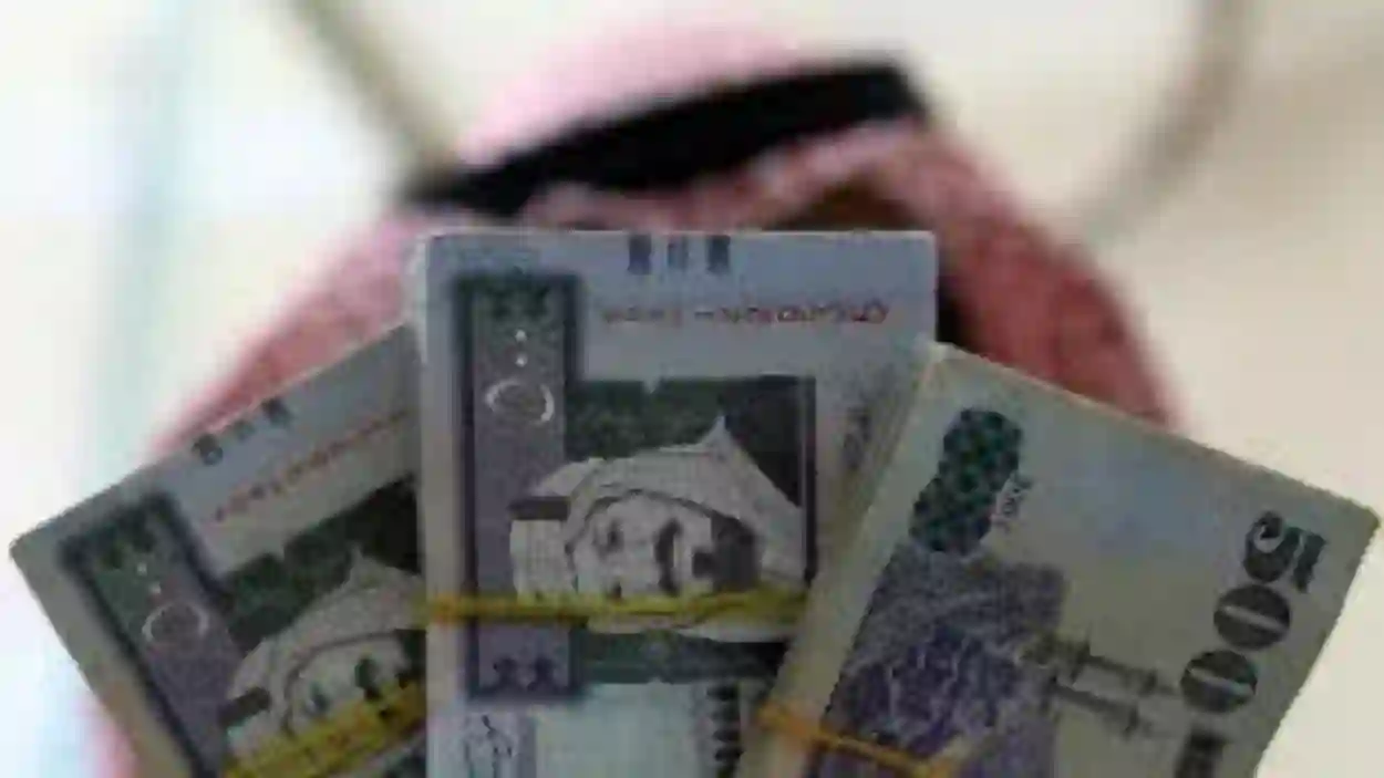 بشرى سارة من الموارد البشرية لجميع العاملين ولا يحق لصاحب العمل من اليوم الخصم من الراتب الى في هذه الحالات فقط 