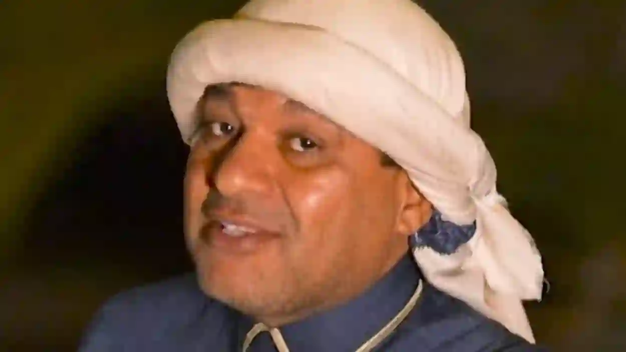 فيديو الزعاق يوضح وش يعني لحظة اجتماع القمر مع الثريا في سماء السعودية ووش بيحصل بعدها في الرياض 