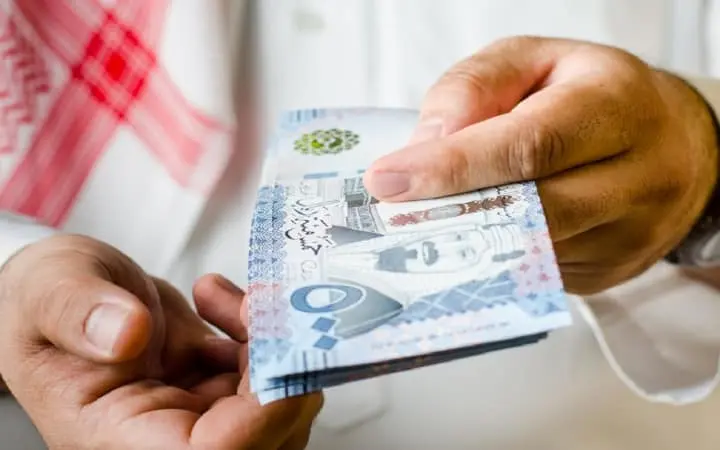 هل الأخت تعتبر مرافق في الابتعاث؟ وكم مكافأة مرافق المبتعث بعد الزيادة الجديدة وموعد تطبيقها 