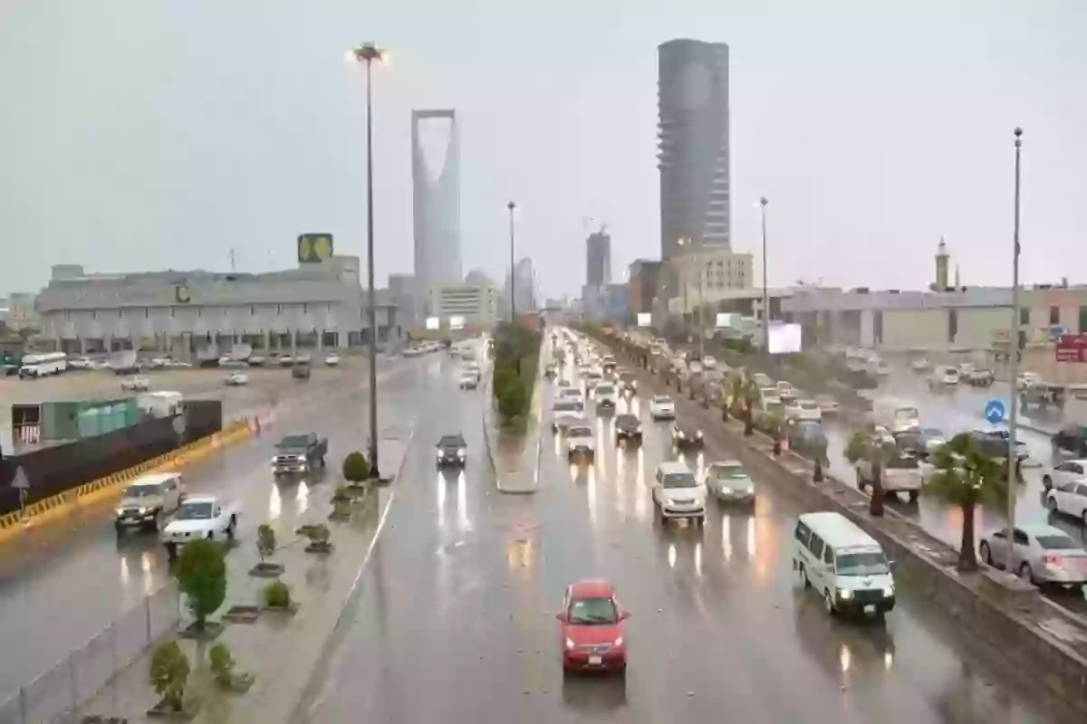 تحذيرات عاجلة من الدفاع المدني لسكان الرياض وجدة ومكة وهذا ما يجب فعله فوراً 