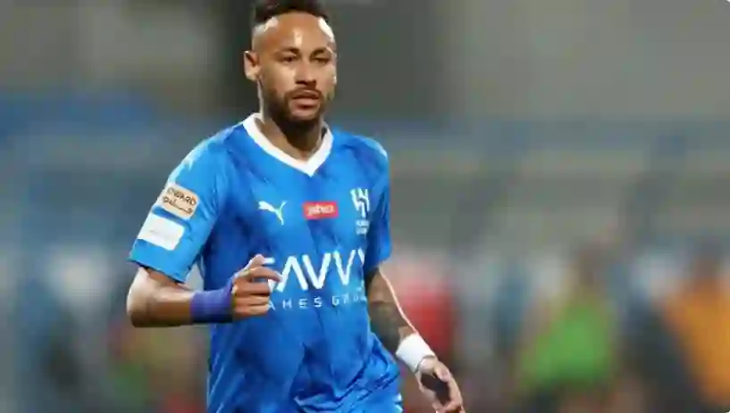 جيسوس يحسم بشكل نهائي موقفه من استمرار نيمار مع الهلال ويكشف عن البديل 