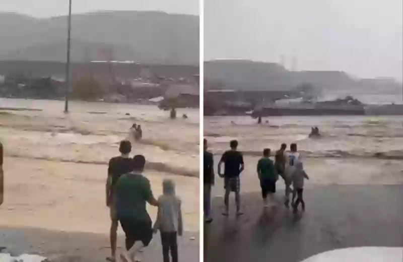 فيديو السيول تجرف شخصين في جدة 