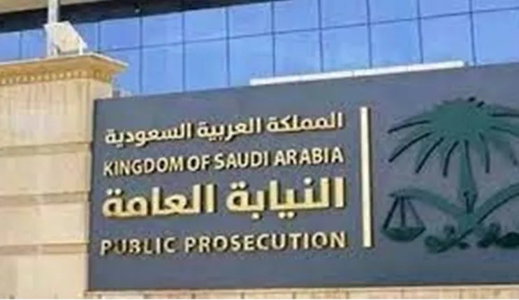 السجن 4 سنوات وغرامة 200 ألف ريال لمن يتجاوز مرورياً بهذه الطريقة 