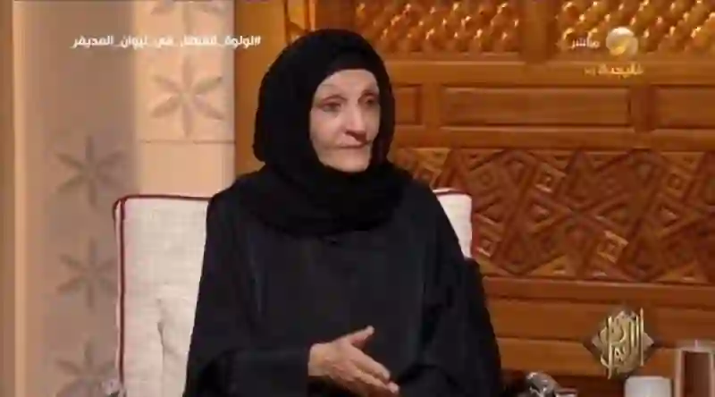 فيديو يكشف الاسم الحقيقي التركي للملكة عفت زوجة الملك فيصل بن عبد العزيز وسبب تغيير اسمها بعد زواجها وكم فرق العمر بينها وبين الملك فيصل/ 