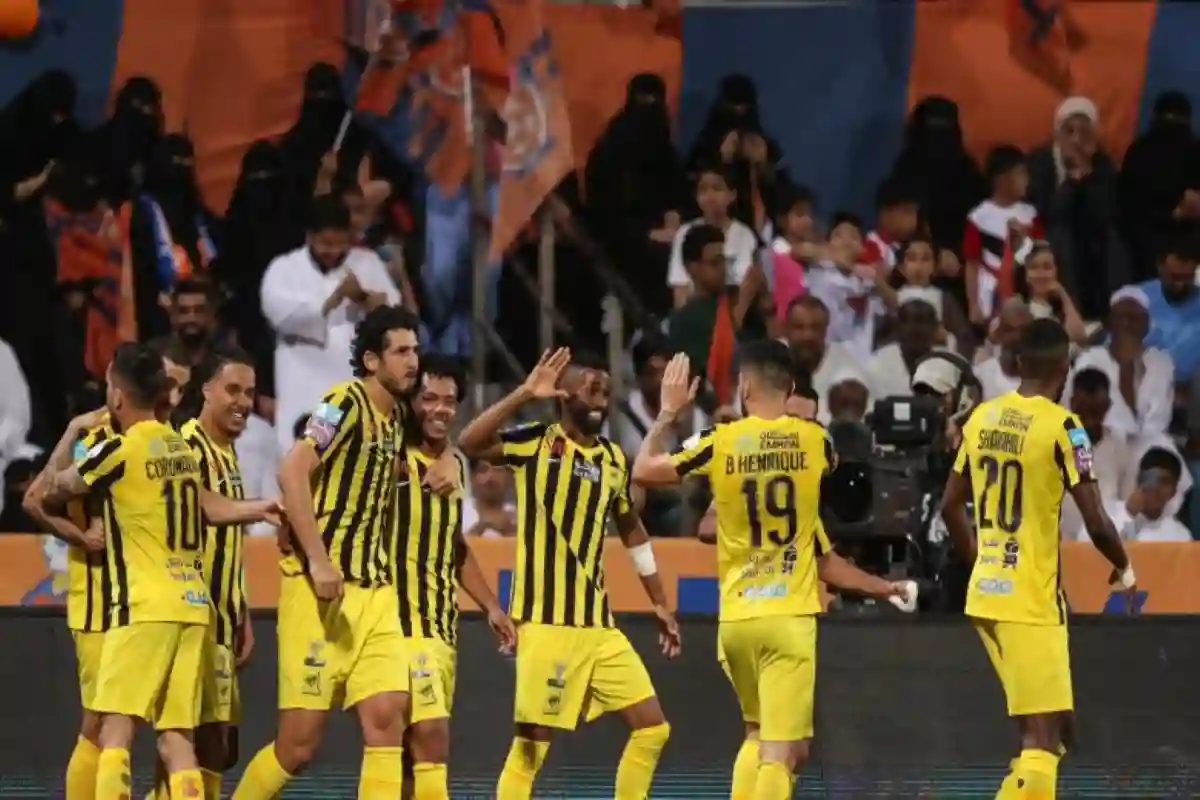 الكشف عن إجمالي المكافئات المالية التي سيحصل عليها كل لاعب في الاتحاد بعد التتويج بالذهب 