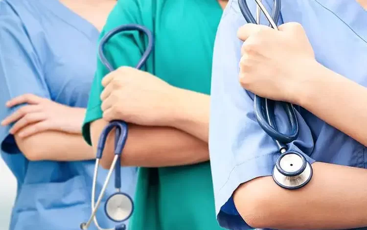 كم رواتب الممرضين والممرضات في السعودية 1445 مواطن ووافد؟