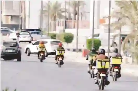 فيديو صادم شوارع الرياض تتحول لنسخة من شوارع بنجلادش 