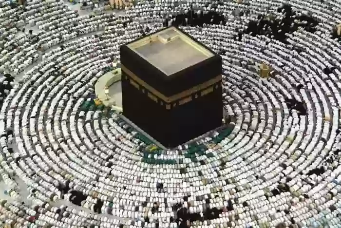 الجدول الكامل للقراء في صلاة التراويح خلال شهر رمضان 1445 في المسجد الحرام 