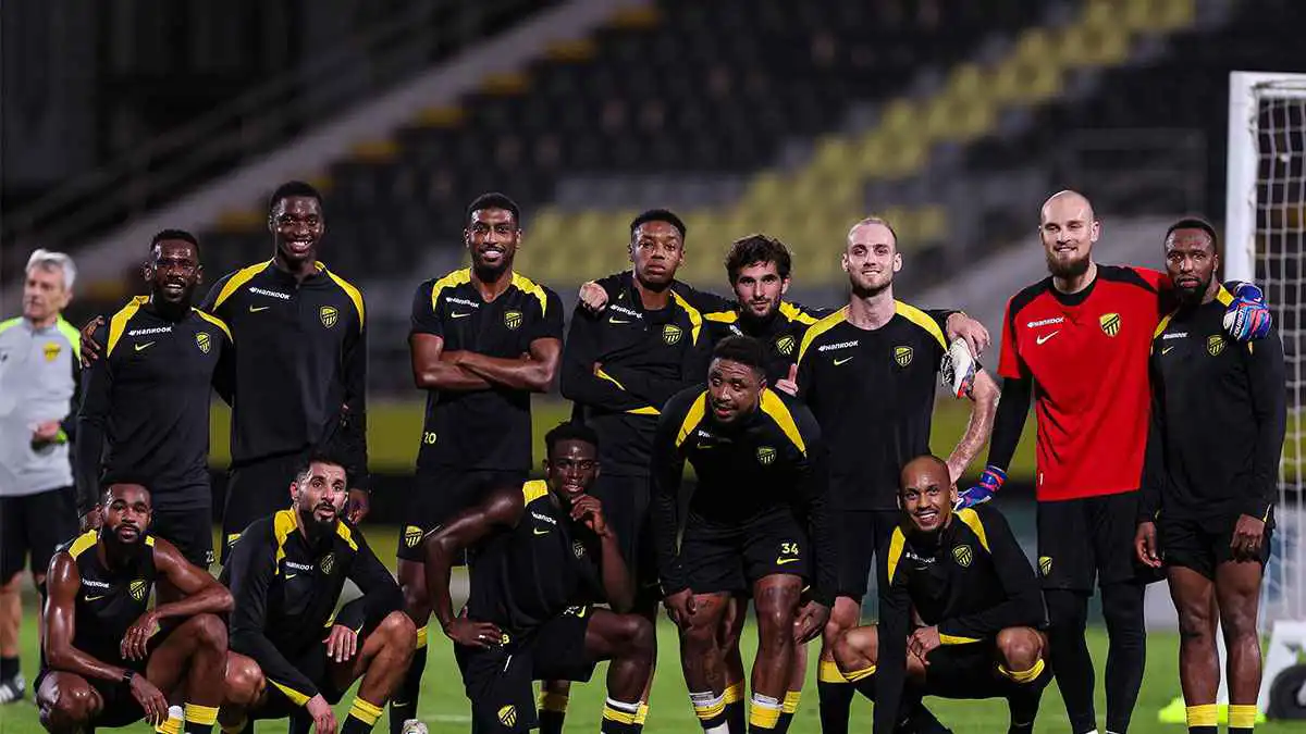 حصري.. الحمدان يوجه الضربة القاضية لاحلام النصراويين ويحرمهم من الدوري بضربة تحت الحزام 