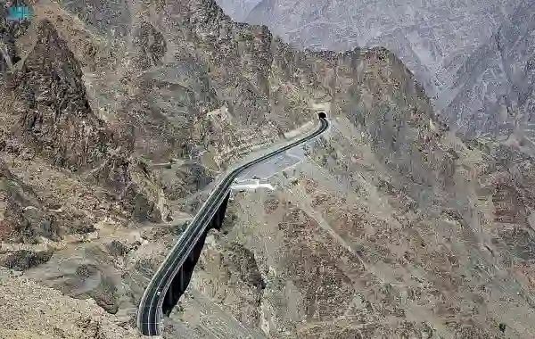 إغلاق عقبة أبها بداية من اليوم والمرور والنقل يكشفان السبب ومدة الاغلاق