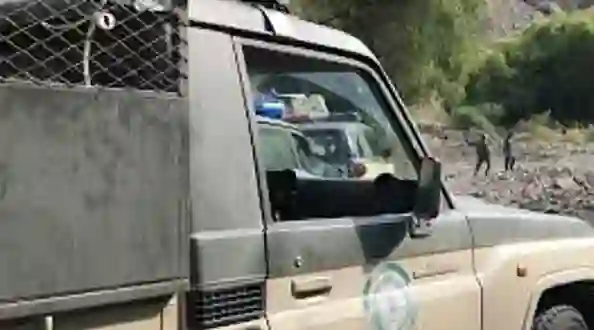 الداخلية السعودية تعلن القبض على أخطر 3 يمنيين وتكشف عن الجريمة التي تورطو فيها والعقوبة التي تنتظرهم 