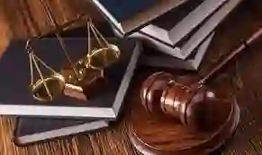 الحالات التي يحق فيها للمحامي الاشتراك في المزادات العامة في السعودية 1445 