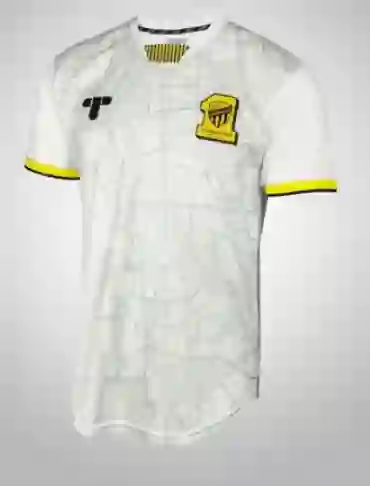 رسمياً: الكشف عن طقم الاتحاد الجديد 2025 بعد تعديل هذه الاجزاء من القميص 
