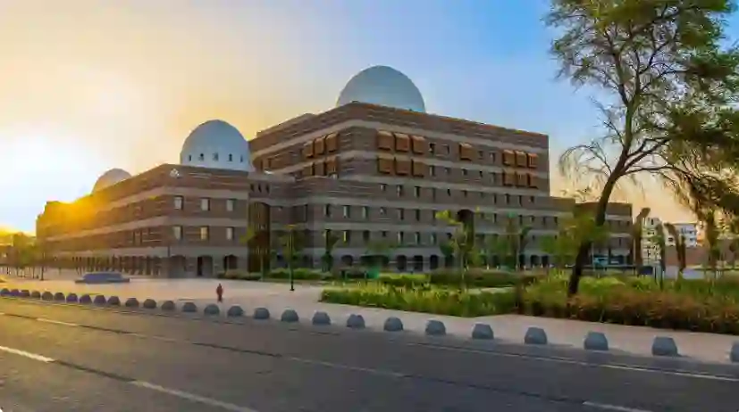 السعودية تعلن عن مشروع سيغير شكل المنطقة المركزية في المدينة المنورة يستخدم الذكاء الصناعي وانترنت الأشياء وتحديد تاريخ تشغيل المشروع  