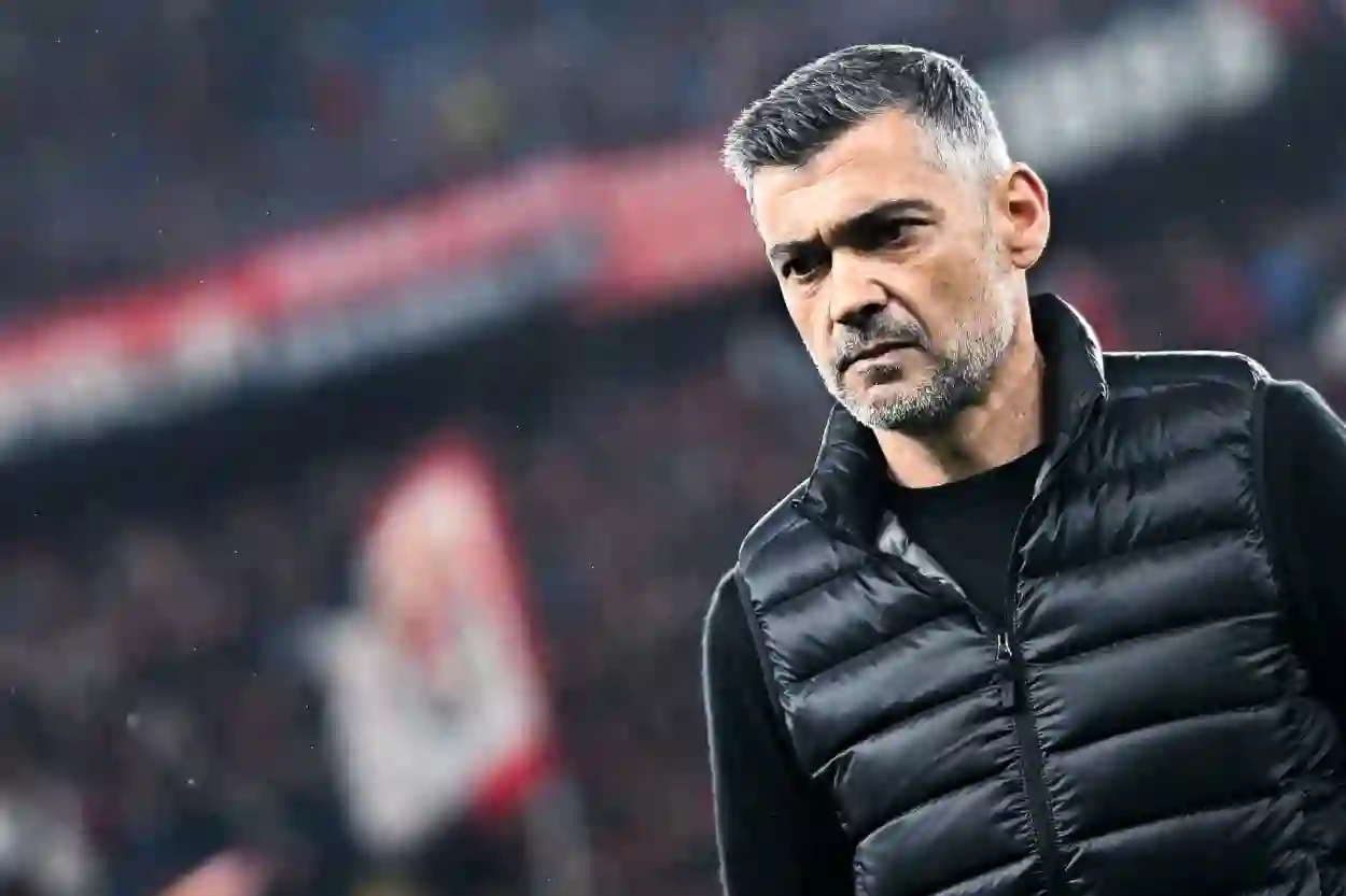 كونسيساو يفتح النار ويخرج عن صمته ويشير بوضوح لمن يقف وراء أزمات الاتحاد التي لا تنتهي 