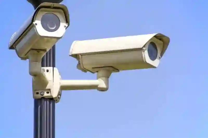 تعرف على لائحة المخالفات الجديدة التي أصدرتها الداخلية السعودية لنظام كاميرات المراقبة في المملكة 