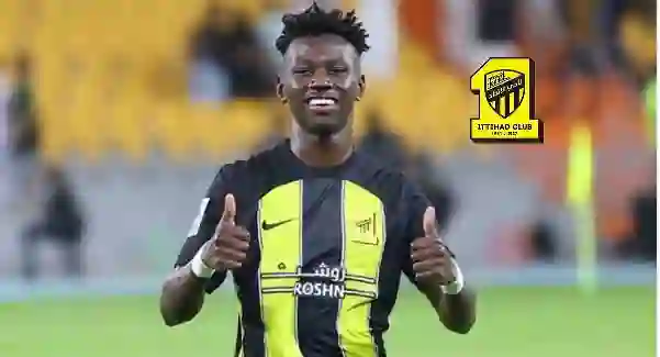 رسمياً: لوران بلان يوافق على رحيل نجم الاتحاد للدوري الأوربي في صفقة مفاجئة 