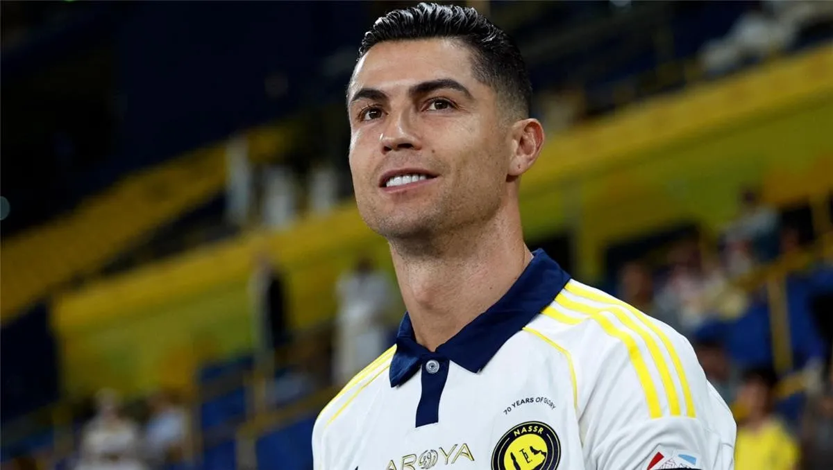 كرستيانو رونالدو يكشف عن الهدية الملكية الفخمة التي تلقاها بمناسبة اليوم الوطني السعودي 
