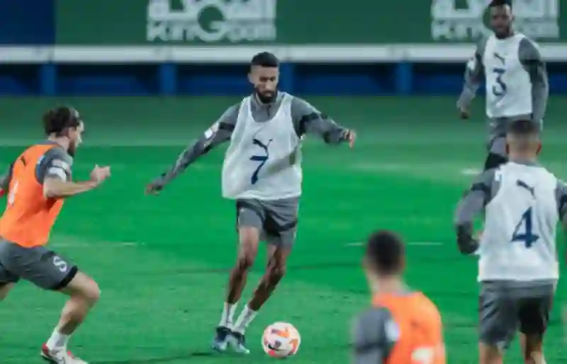 رسمياً: الفرج خارج الهلال بقرار قاسي من جيسوس 