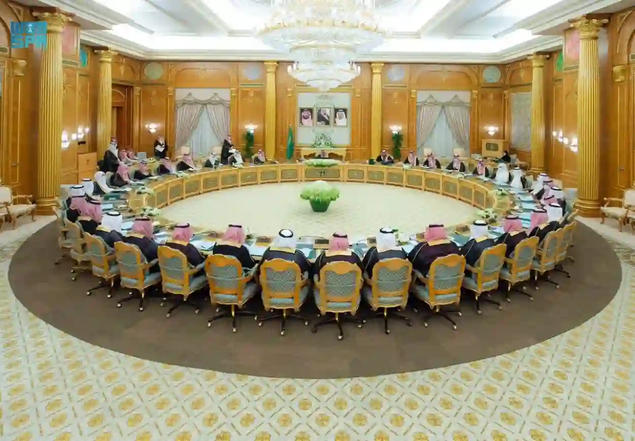 قائمة فئات موظفين وزارة الصحة المشمولين بالأمر الملكي باستمرار صرف بدل ساعات العمل الاضافية 
