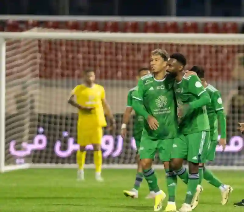 فيديو رباعية أهلي جدة الجميلة في شباك الطائي 