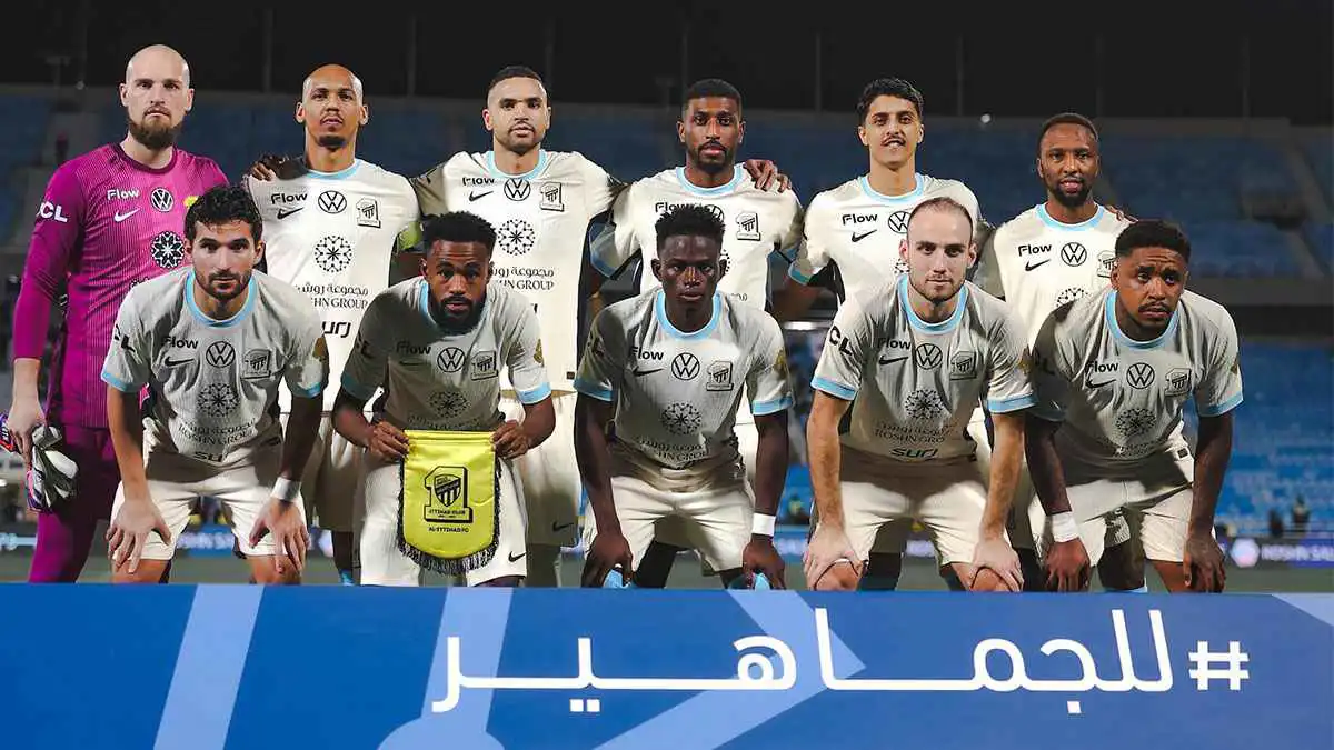 كونسيساو يجهز خمس مفاجئات سارة لمصالحة جمهور الاتحاد وفتح صفحة جديدة 