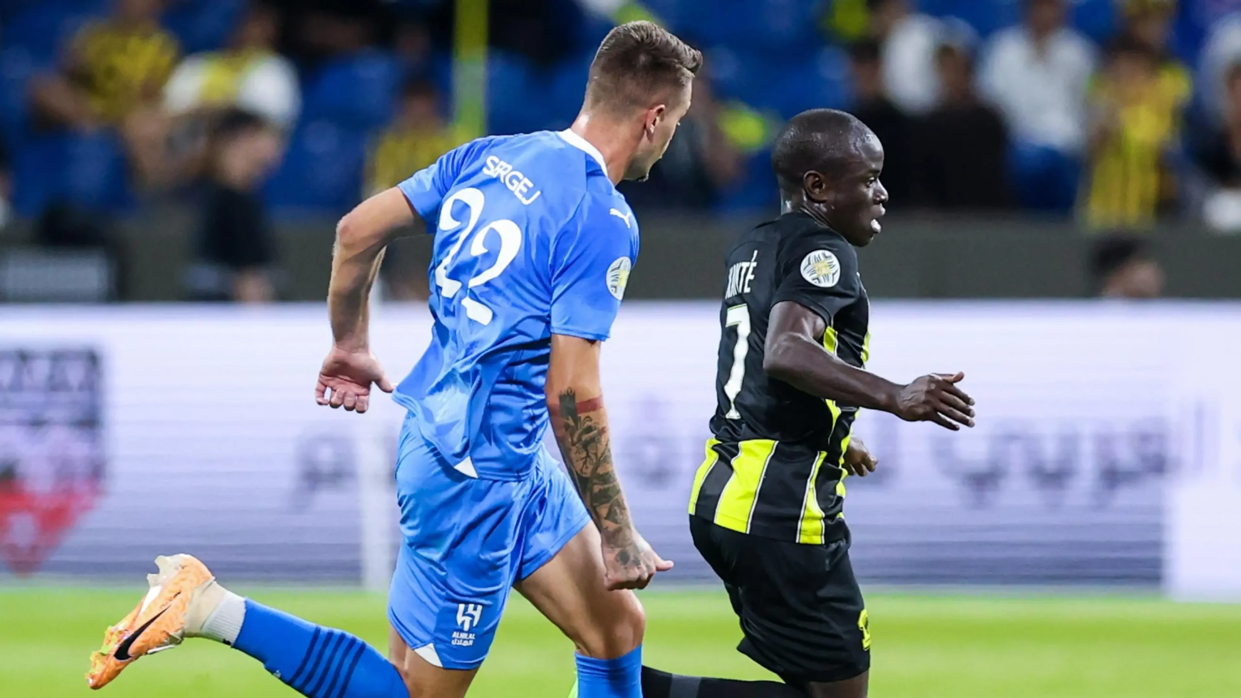 "كلاسيكو كأس الملك السعودي.. موعد مباراة الهلال والاتحاد في نصف نهائي كأس الملك السعودي 2024