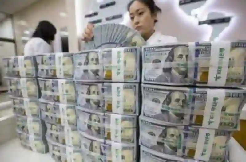 السعودية تقترض أكبر مبلغ في تاريخها والمفاجأة في الجهات المقرضة