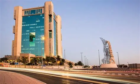 أمانة جدة تحذر سكان هذه الأحياء من خطر تقلبات جوية خلال الساعات القادمة وتطلب منهم البقاء في بيوتهم حتى هذا التاريخ 