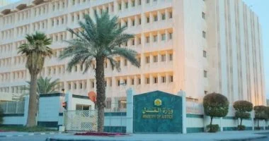 وزارة العدل تحدد الخدمات الجديدة التي لن تكون مشمولة في وقف الخدمات على المواطنين والمقيمين في السعودية 