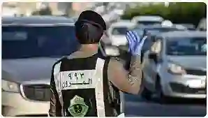 المرور السعودي يحدد الشروط الجديدة لنقل ملكية سيارة بين أفراد الأسرة 1445 وهل عليها رسوم؟ 