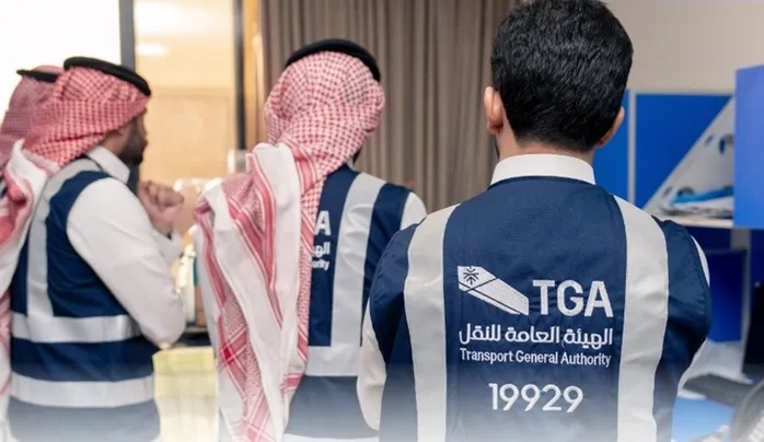 الكشف عن أسباب وقف 6 من أهم تطبيقات توصيل الركاب والطلبات بأمر عاجل من النقل