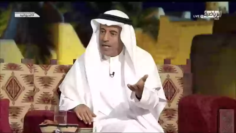 فيديو الزامل يفتح النار على حمد الله والاتحاد في وضع الصامت 